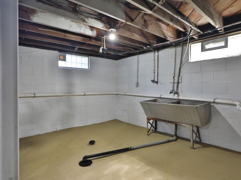 580 Tibet Road, Columbus, OH 43202 Photo 35