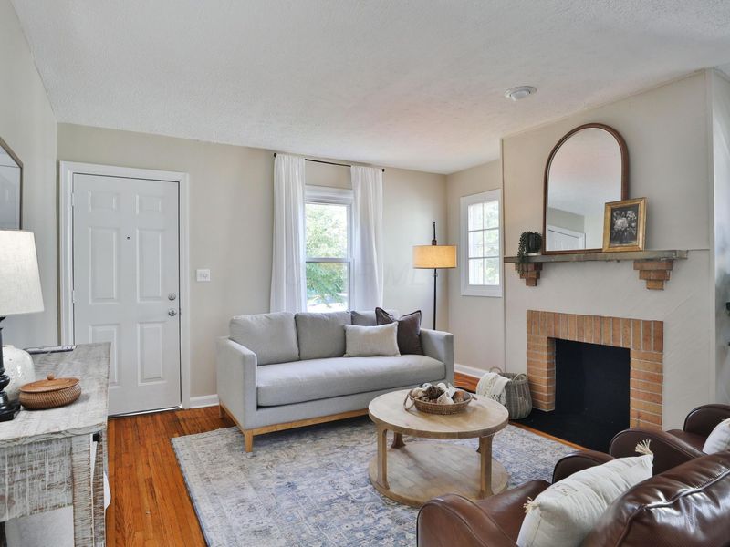 580 Tibet Road, Columbus, OH 43202 Photo 7