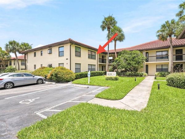 908 HAMMOCK PINE BOULEVARD, Unit 908, CLEARWATER, FL 33761