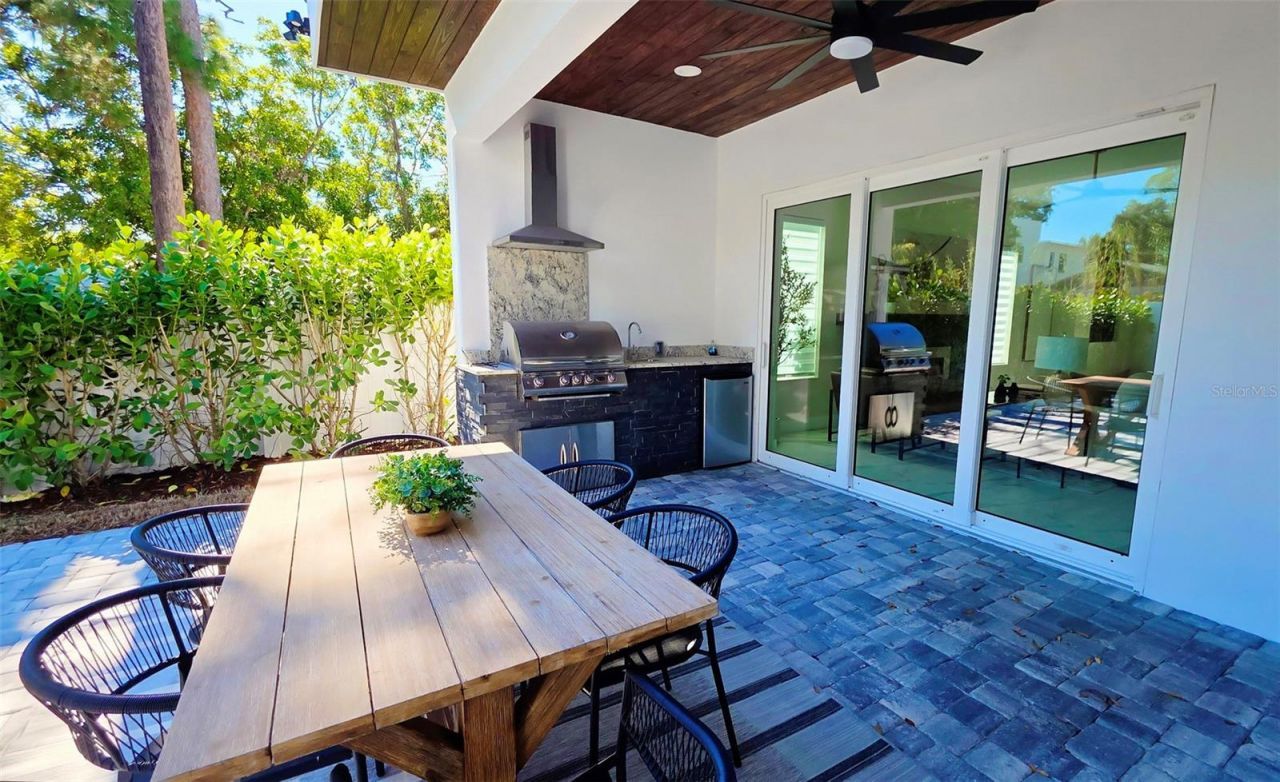 1156 Cocoanut Avenue , Sarasota, FL 34236 Photo