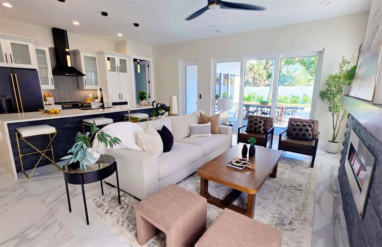 1156 Cocoanut Avenue , Sarasota, FL 34236 Photo