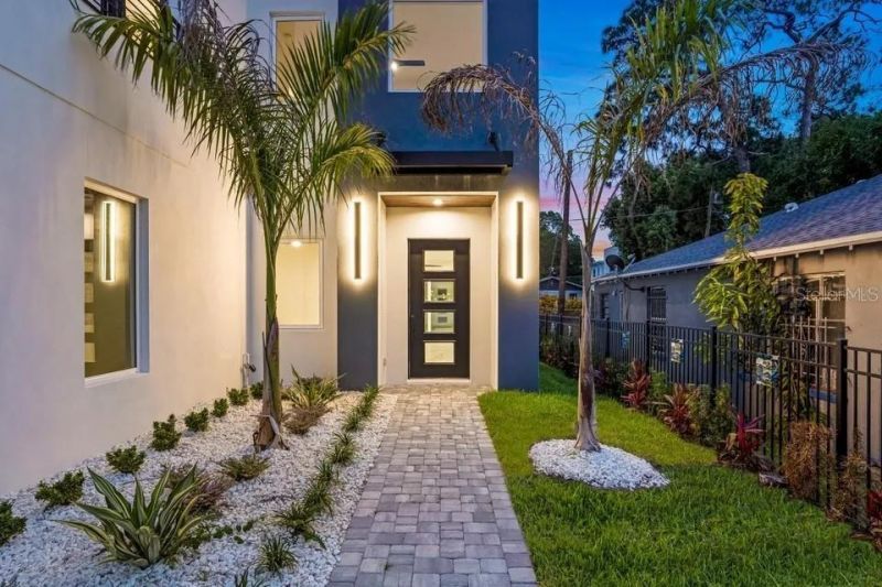 1156 Cocoanut Avenue , Sarasota, FL 34236 Photo