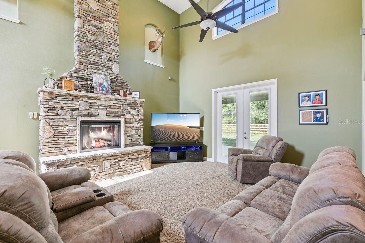 36137 Mattawan Drive , Eustis, FL 32736 Photo