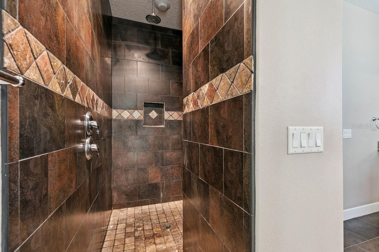 36137 Mattawan Drive, Eustis, FL 32736 Photo