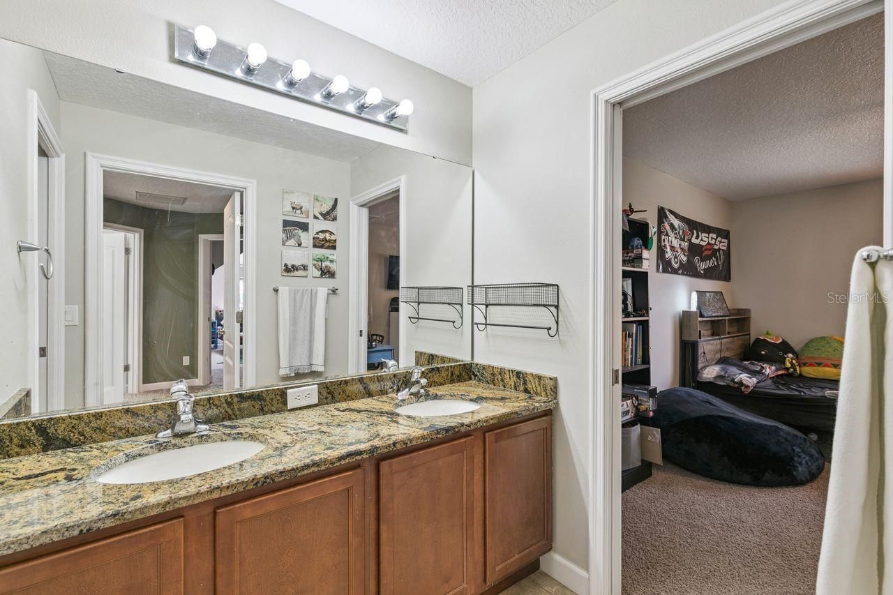 36137 Mattawan Drive , Eustis, FL 32736 Photo