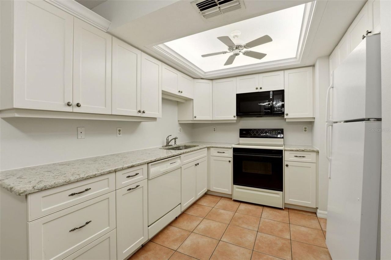 5324 Royal Palm Avenue, Unit 5324, Sarasota, FL 34234 Photo