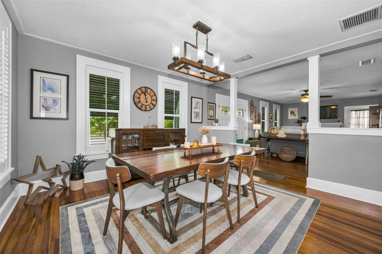 3421 Iris Street N, Saint Petersburg, FL 33704 Photo
