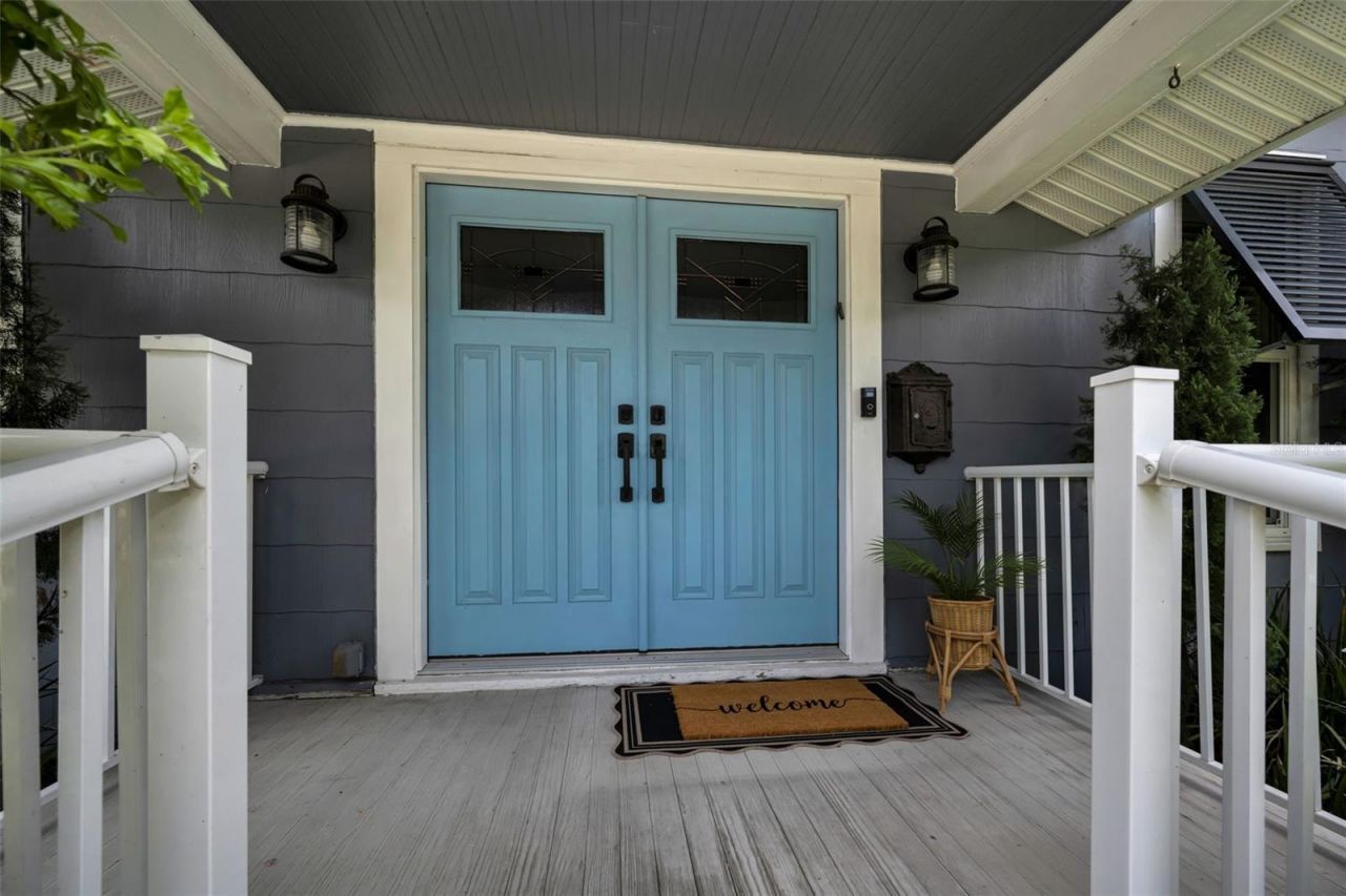 3421 Iris Street N, Saint Petersburg, FL 33704 Photo