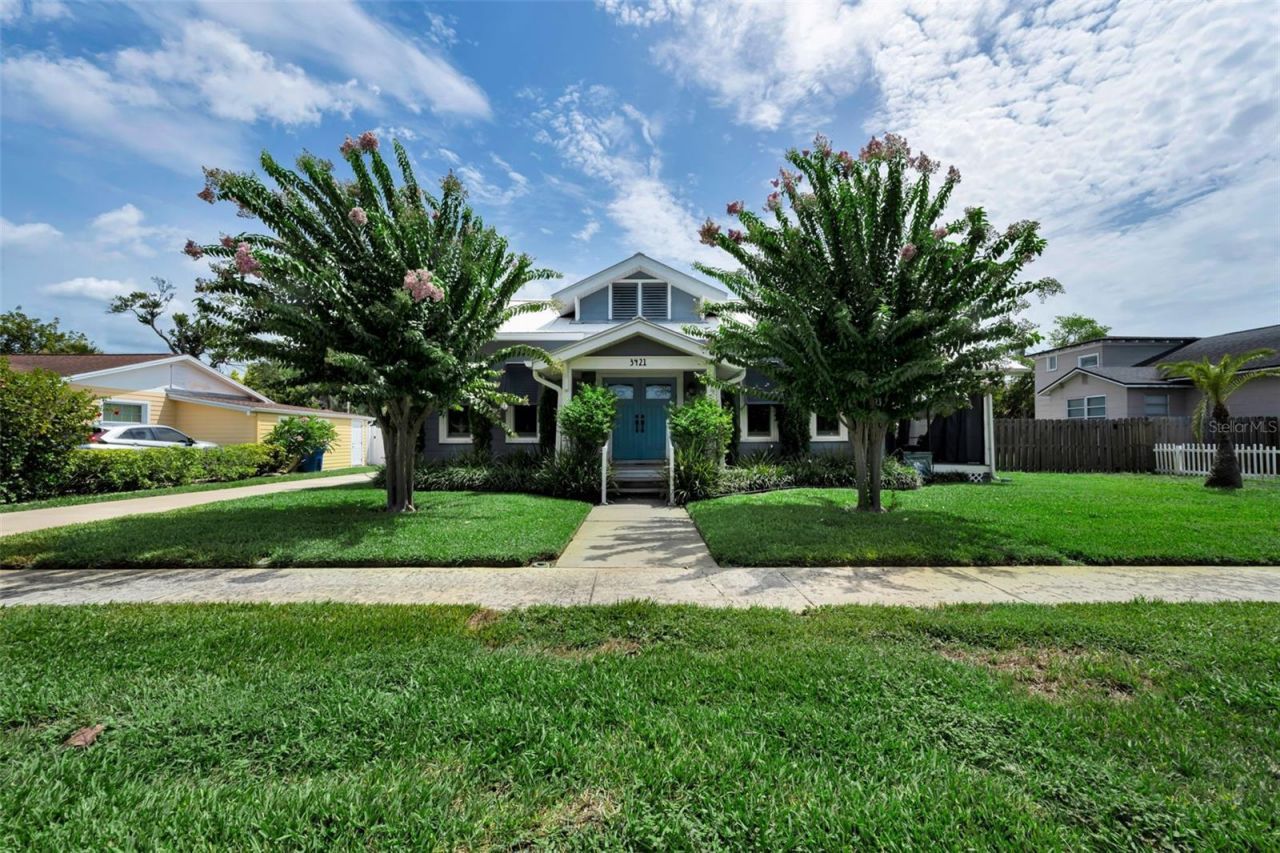 3421 Iris Street N, Saint Petersburg, FL 33704 Photo