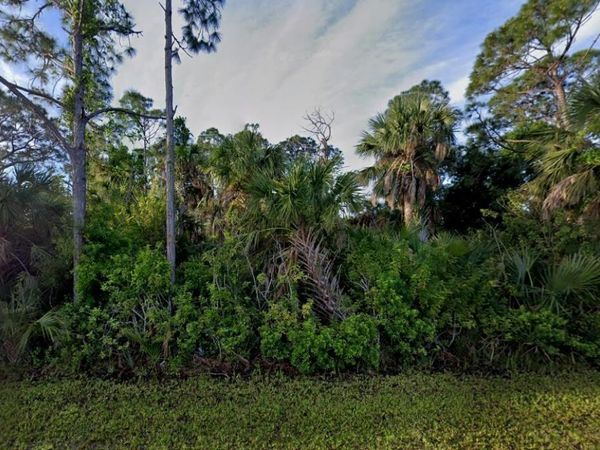 9305 PORTILLO AVENUE, ENGLEWOOD, FL 34224