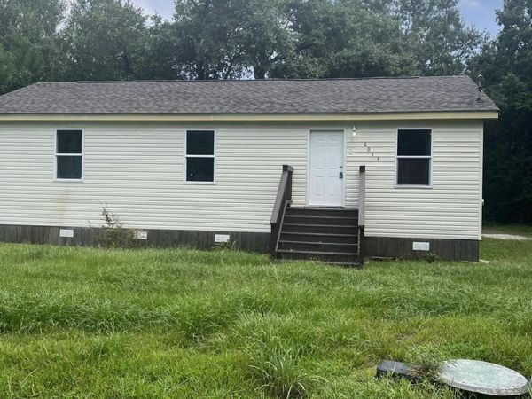 6013 E Greene Street, Bay Saint Louis, MS 39520