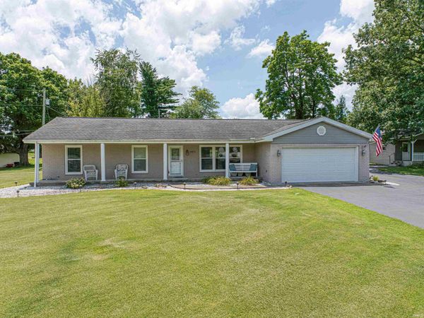1477 W Sunset Drive, Boonville, IN 47601