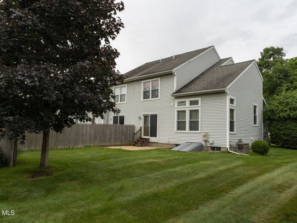 23 Tompion Lane, Saratoga Springs, NY 12866