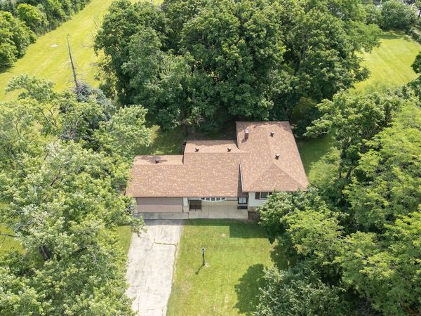 4415 Yender Avenue, Lisle, IL 60532