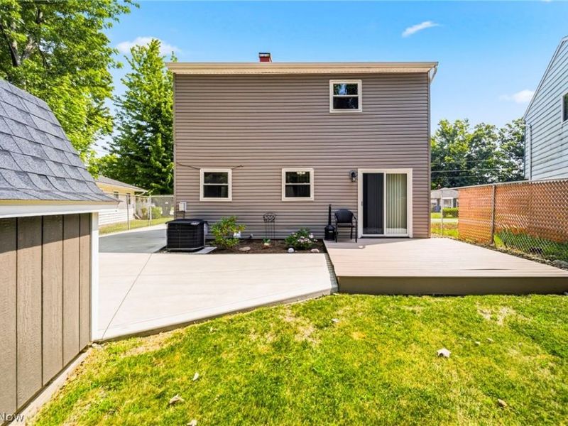 37377 Green Drive, Eastlake, OH 44095 Photo 24