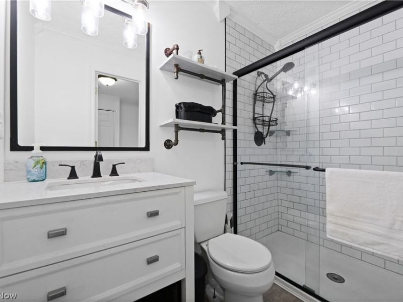 2436 Island Drive, Unit C, Uniontown, OH 44685 Photo 26