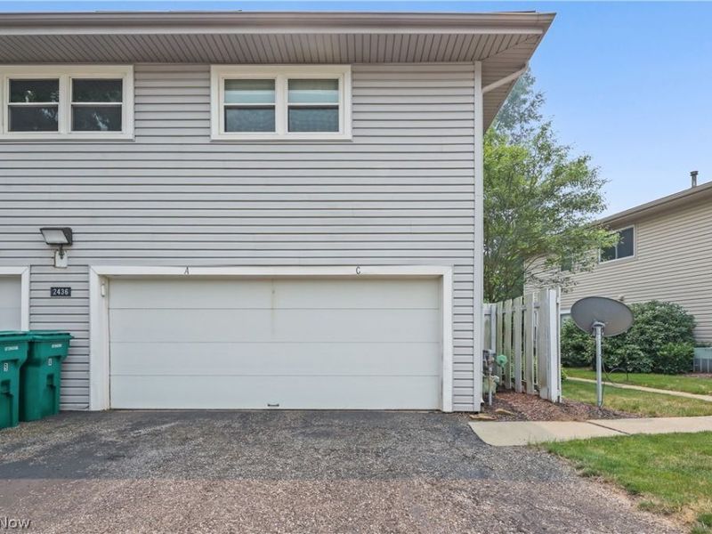 2436 Island Drive, Unit C, Uniontown, OH 44685 Photo 28