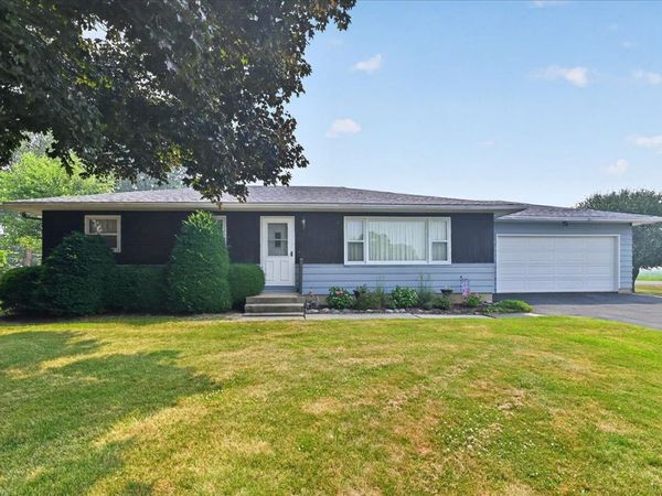 1656 Sand Hill Road, Oregon, WI 53575