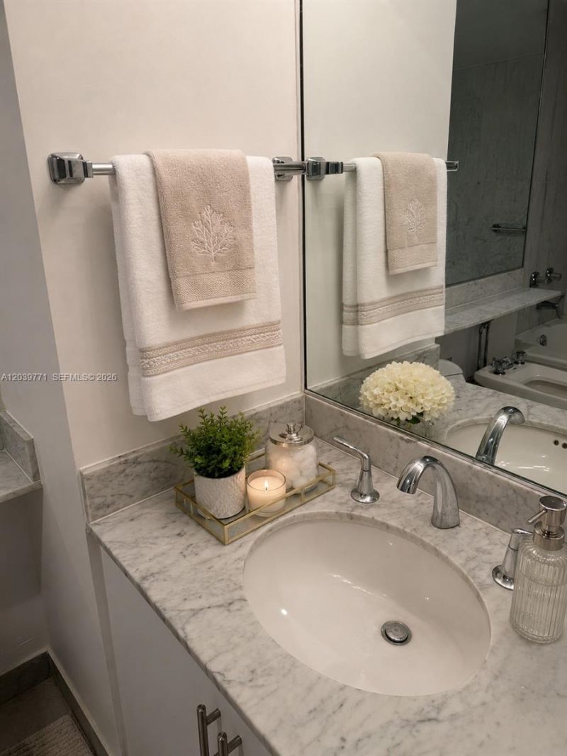 1541 Brickell Ave , Unit C1505, Miami, FL 33129 Photo