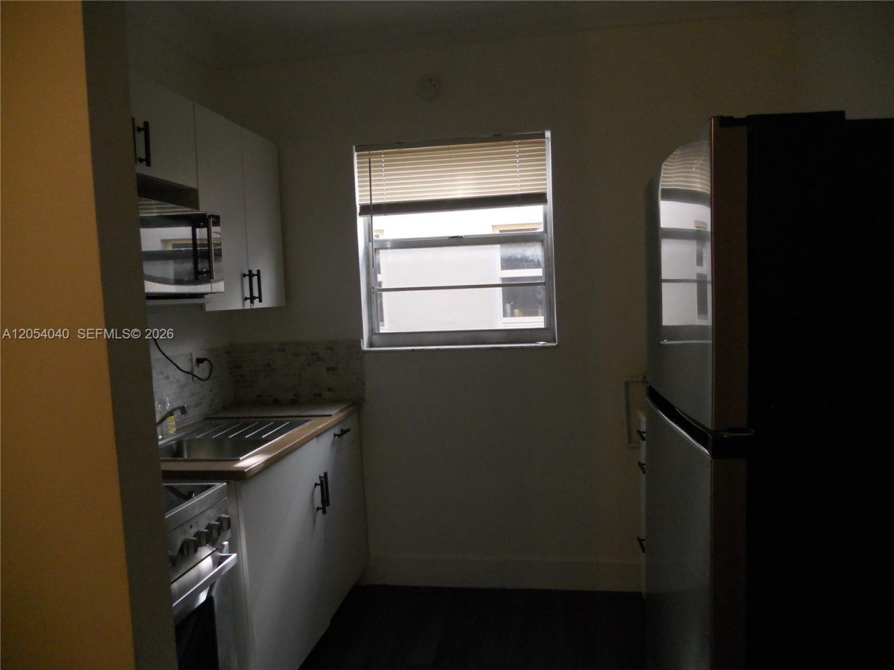 1043 NW 2nd St, Unit 9, Miami, FL 33128 Photo