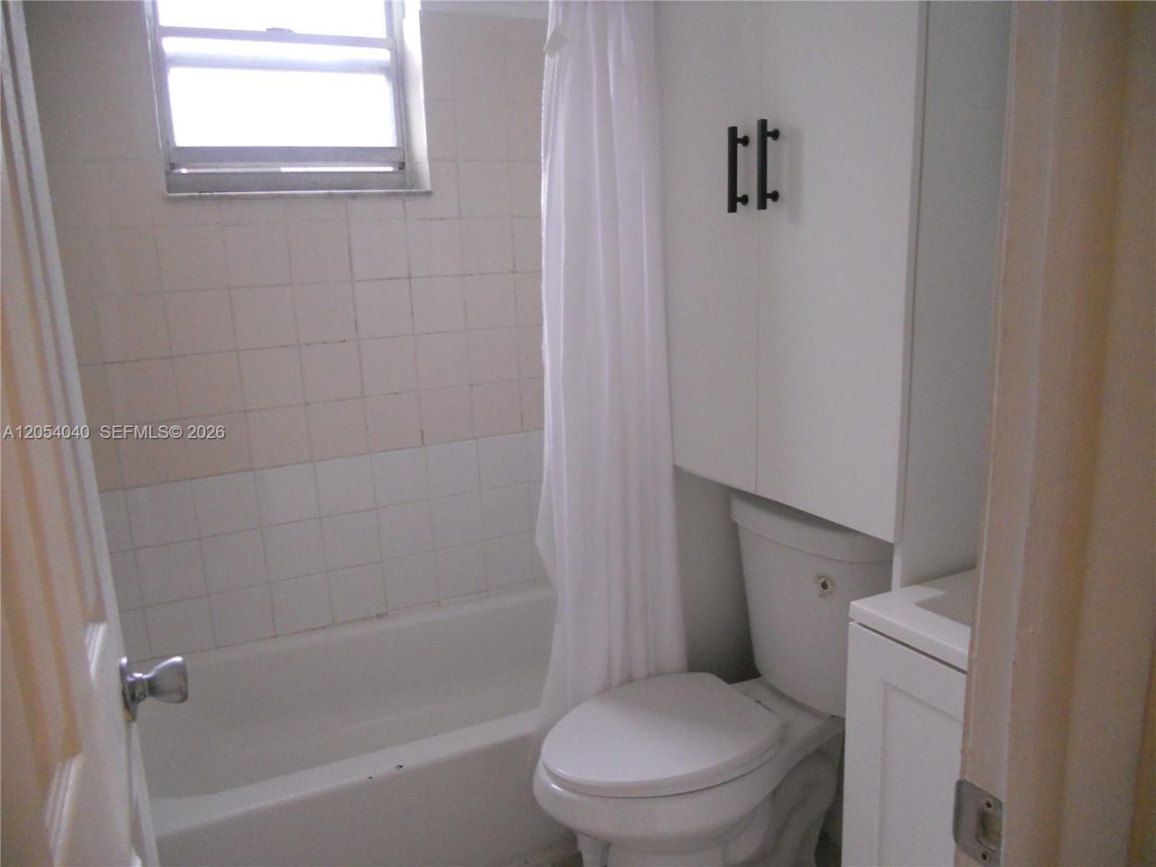 1043 NW 2nd St, Unit 9, Miami, FL 33128 Photo