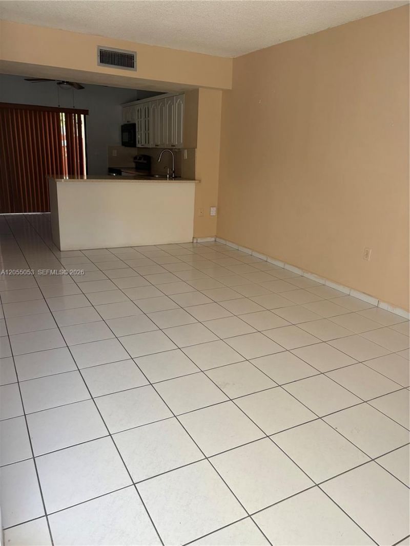 1907 SW 107th Ave, Unit 807, Miami, FL 33165 Photo