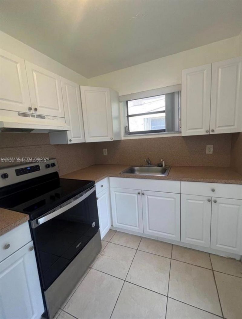 1670 Harding St , Hollywood, FL 33020 Photo