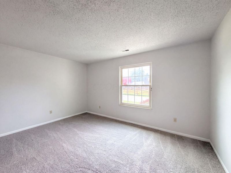 104 Santa Anita Avenue , Newark, OH 43055 Photo 13