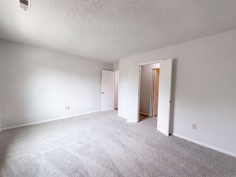 104 Santa Anita Avenue , Newark, OH 43055 Photo 14