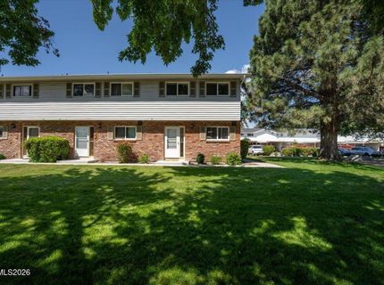 210 Smithridge Park, Reno, NV 89502 Photo