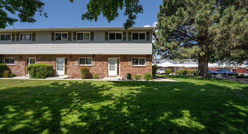 210 Smithridge Park, Reno, NV 89502 Photo