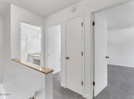 210 Smithridge Park, Reno, NV 89502 Photo