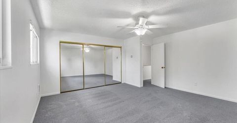 210 Smithridge Park, Reno, NV 89502 Photo
