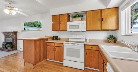 210 Smithridge Park, Reno, NV 89502 Photo