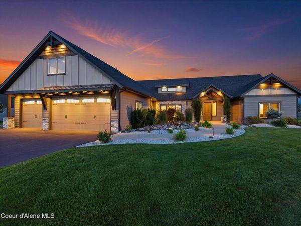 18289 W Palomar DR , Post Falls, ID 83854