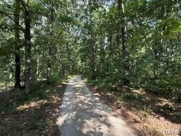 10 Clinton Place , Monroe City, MO 63456