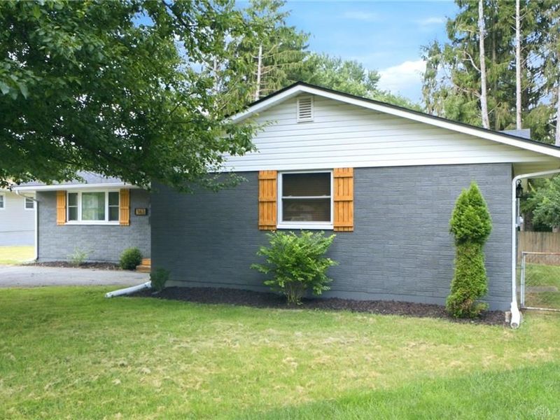 163 Mark Lane, Fairborn, OH 45324 Photo 3