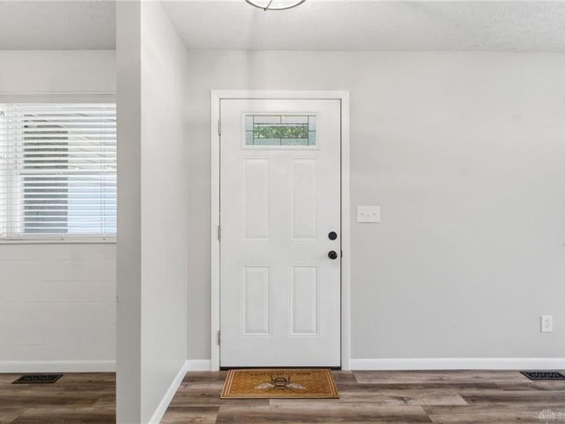 163 Mark Lane, Fairborn, OH 45324 Photo 5