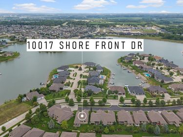10017 Shore Front Drive, Lincoln, NE 68527