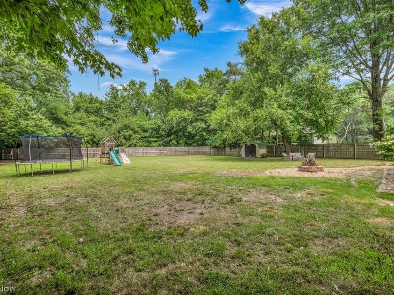 57 Coventry Drive, Painesville, OH 44077 Photo 25