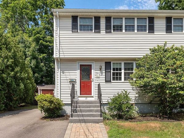 15 Walnut St., Unit 15, Needham, MA 02492