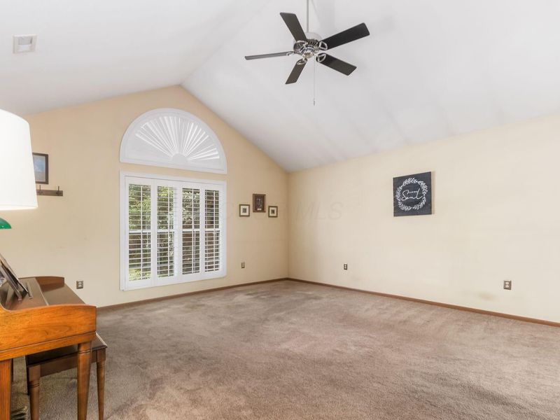 1911 Farmbrook Circle S, Unit 14, Grove City, OH 43123 Photo 16