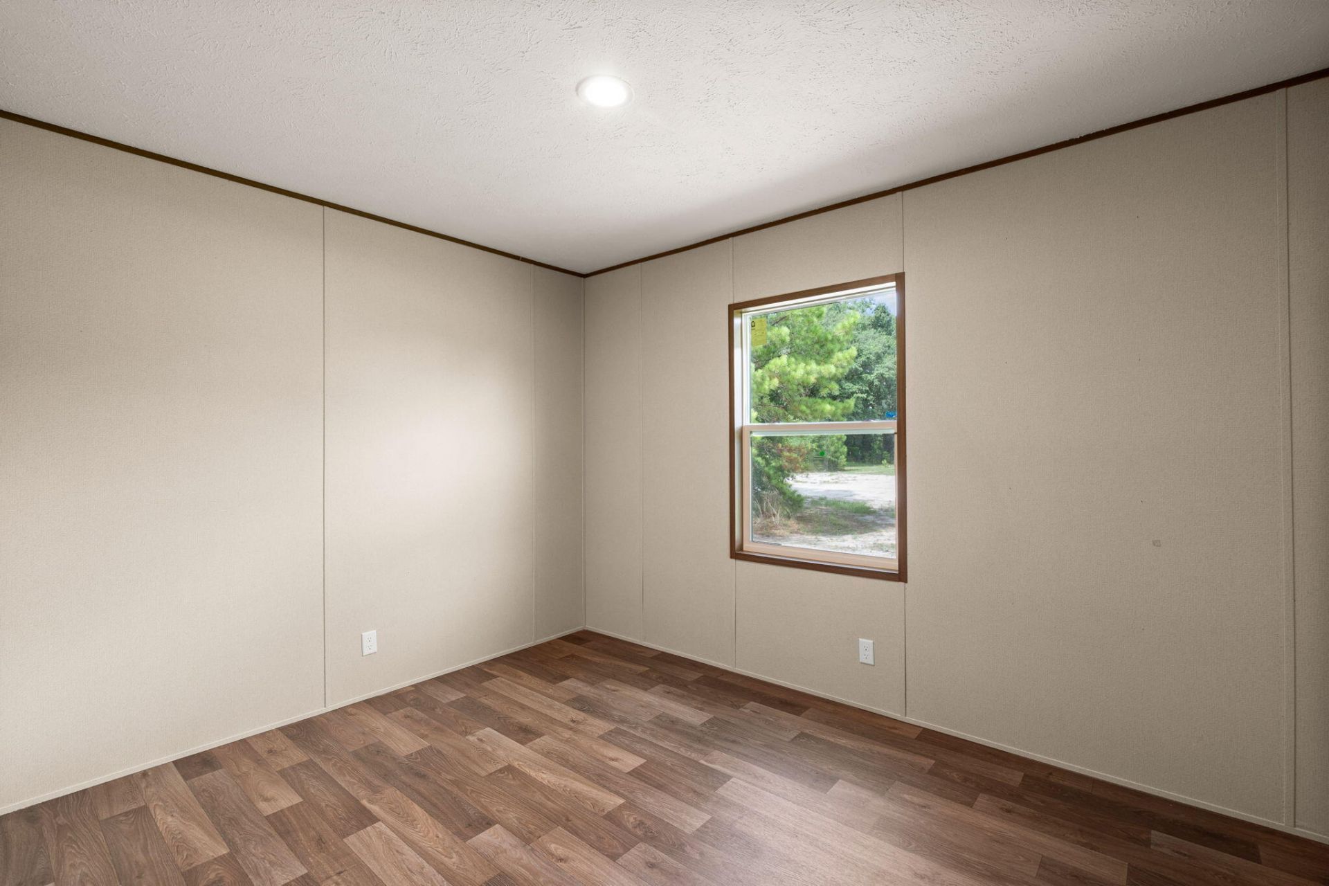 402 Marion Road Photo 20