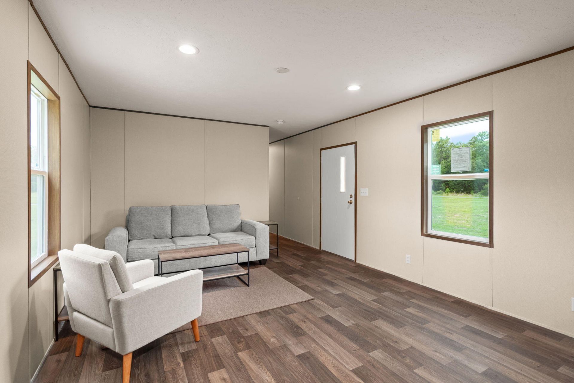 402 Marion Road Photo 6