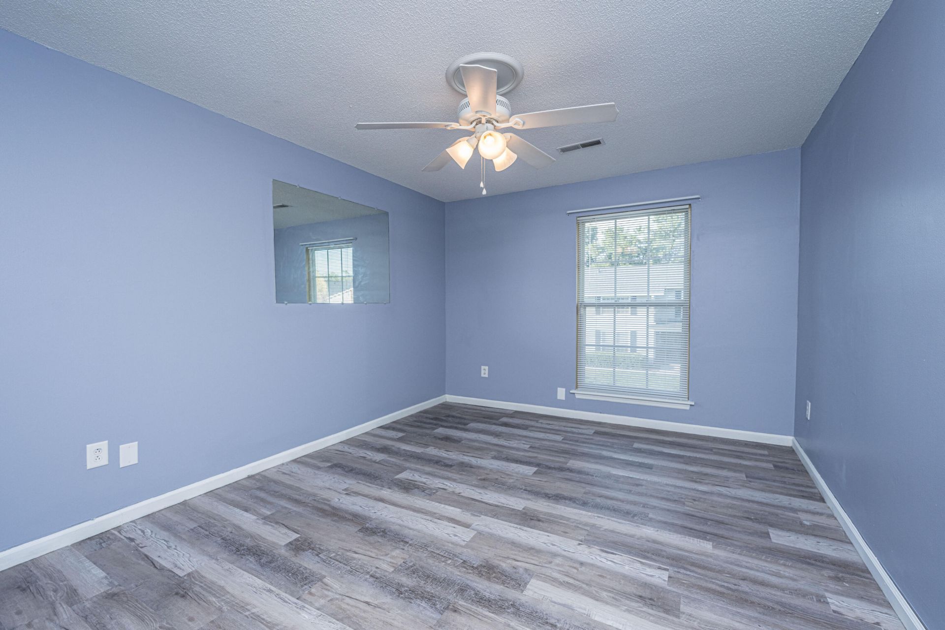 2494 Etiwan Avenue Photo 13