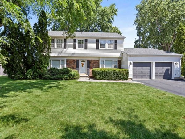 1197 Alden Lane , Buffalo Grove, IL 60089