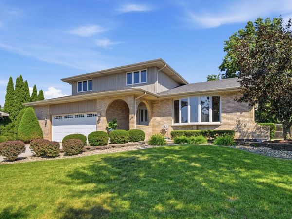 14519 S Pine Grove Drive , Homer Glen, IL 60491