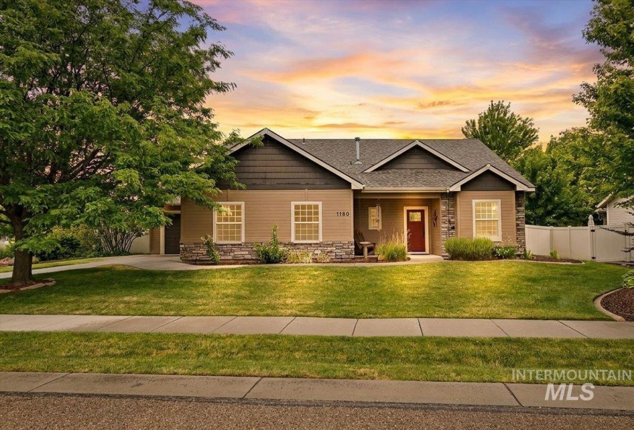 1180 N Powder River Dr., Middleton, ID 83644 Main Photo