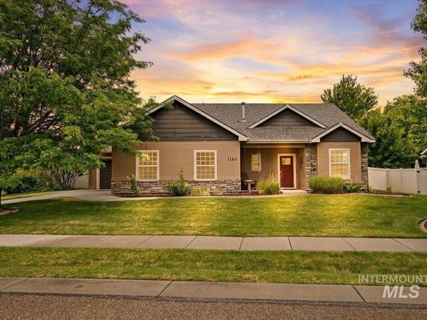 1180 N Powder River Dr., Middleton, ID 83644