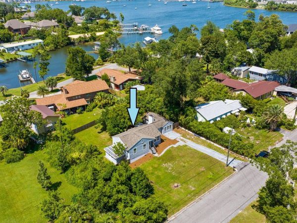 1303 E 2nd Court, Panama City, FL 32401